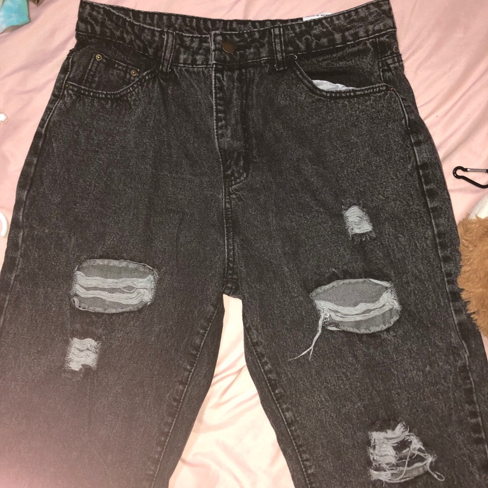 black ripped mom jeans